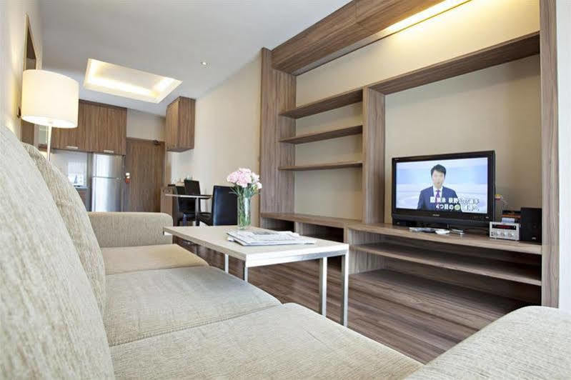 V Residence Serviced Apartment Bangkok Kültér fotó