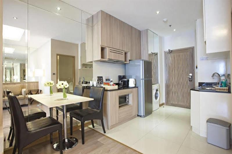 V Residence Serviced Apartment Bangkok Kültér fotó