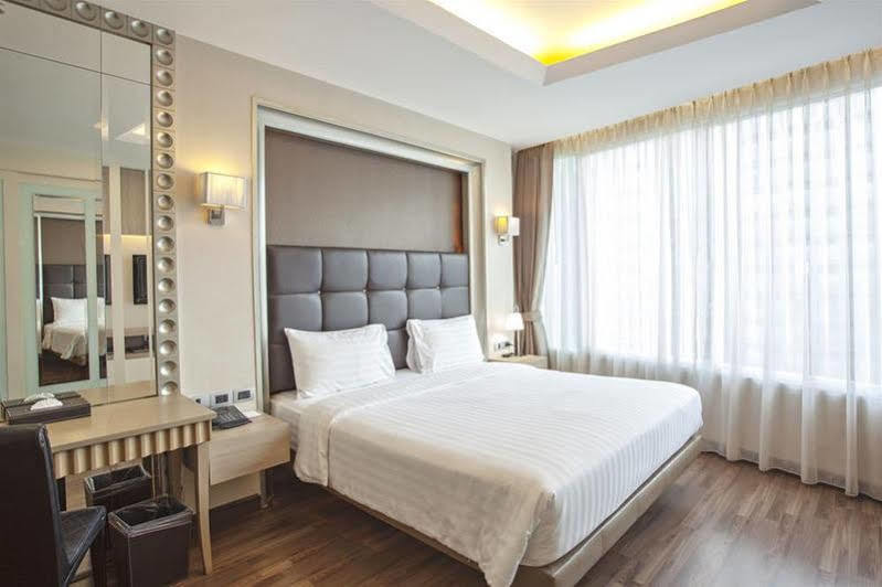 V Residence Serviced Apartment Bangkok Kültér fotó