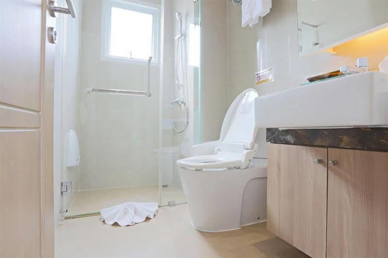 V Residence Serviced Apartment Bangkok Kültér fotó